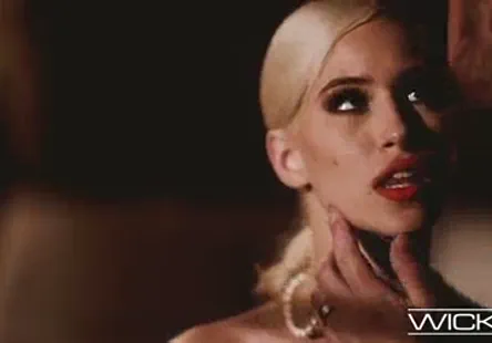 Une femme se fait défoncer par son mari bbc pendant que sa femme est absente.