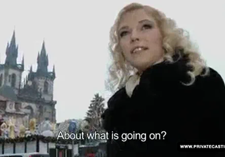 Baignoire à bulles avec beaucoup de sperme.